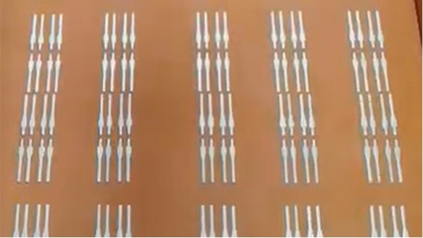 整列機(jī)應(yīng)用于PCB焊條組裝