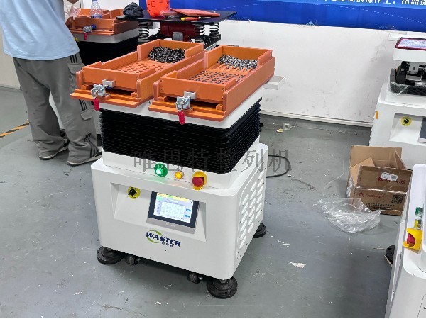 別讓低效生產拖垮你！2025年了，是時候換掉傳統手工擺盤了！