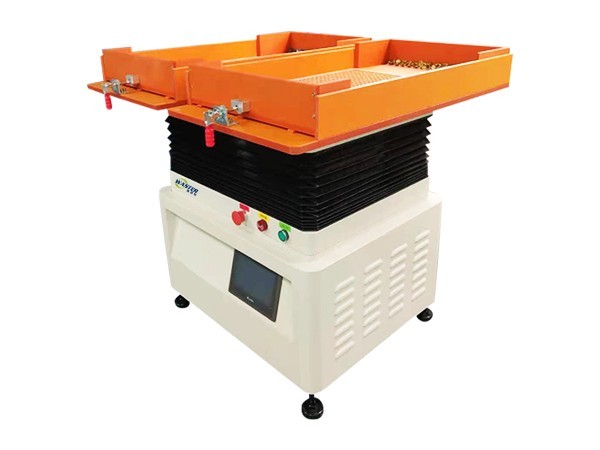 耳機(jī)零部件擺盤機(jī)